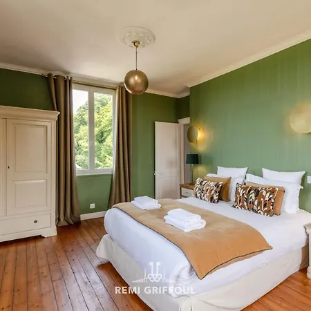 Holiday home La Tour De L'estuaire Sea View & Shared Garden 6 Guests