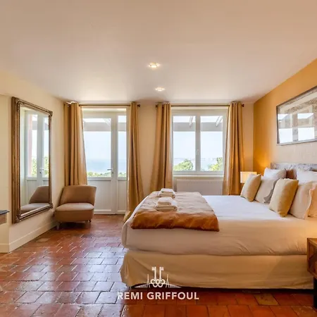 La Tour De L'estuaire Sea View & Shared Garden 6 Guests Honfleur