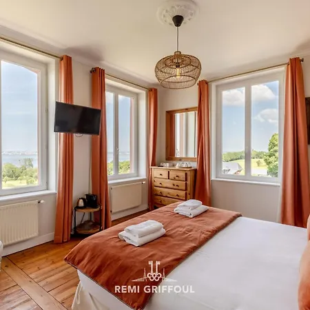 La Tour De L'estuaire Sea View & Shared Garden 6 Guests * Honfleur