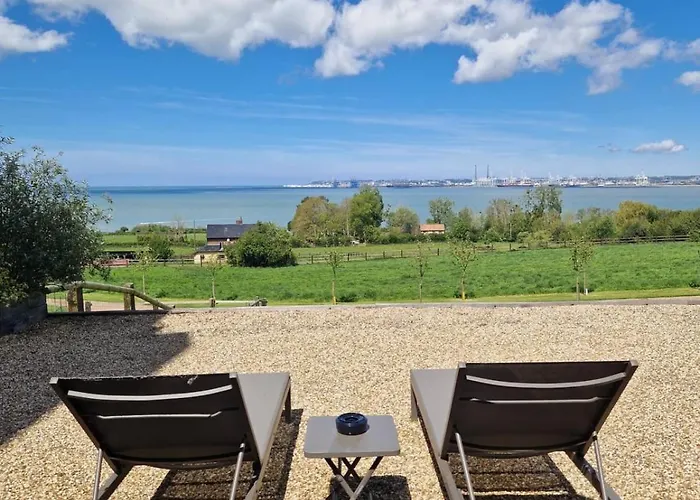 La Tour De L'estuaire Sea View & Shared Garden 6 Guests Tatil Evi