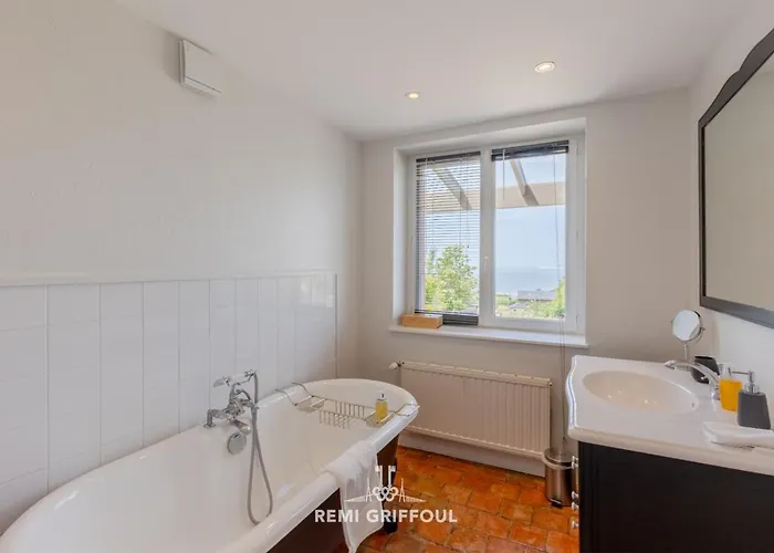 La Tour De L'estuaire Sea View & Shared Garden 6 Guests Tatil Evi *